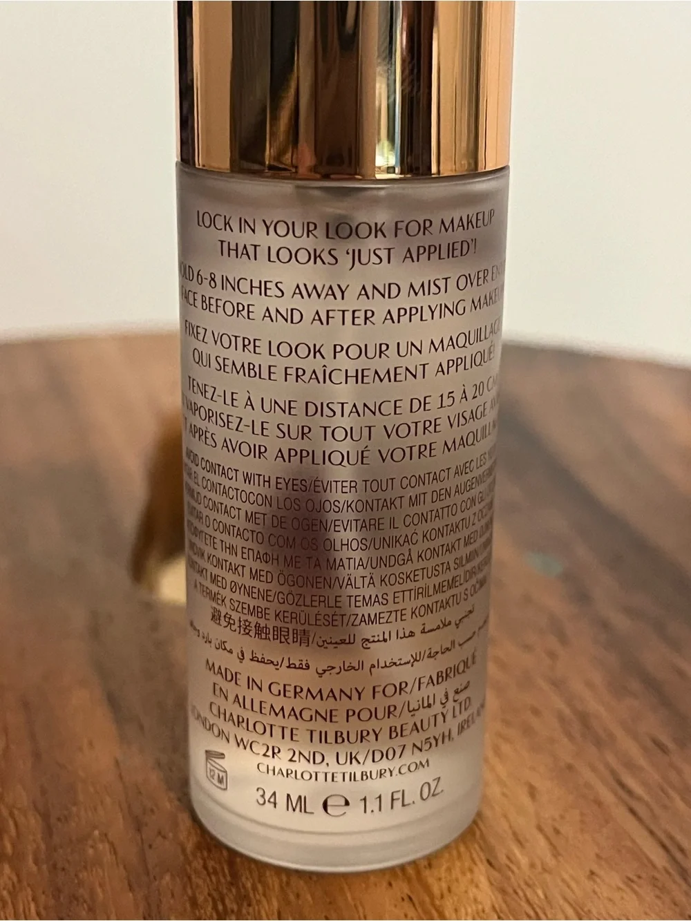 Charlotte Tilbury Airbrush Flawless Setting Spray & Urban Decay de-slick